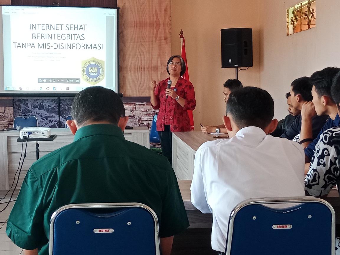 TANGKAL HOAX berita bohong tidak benar hoax